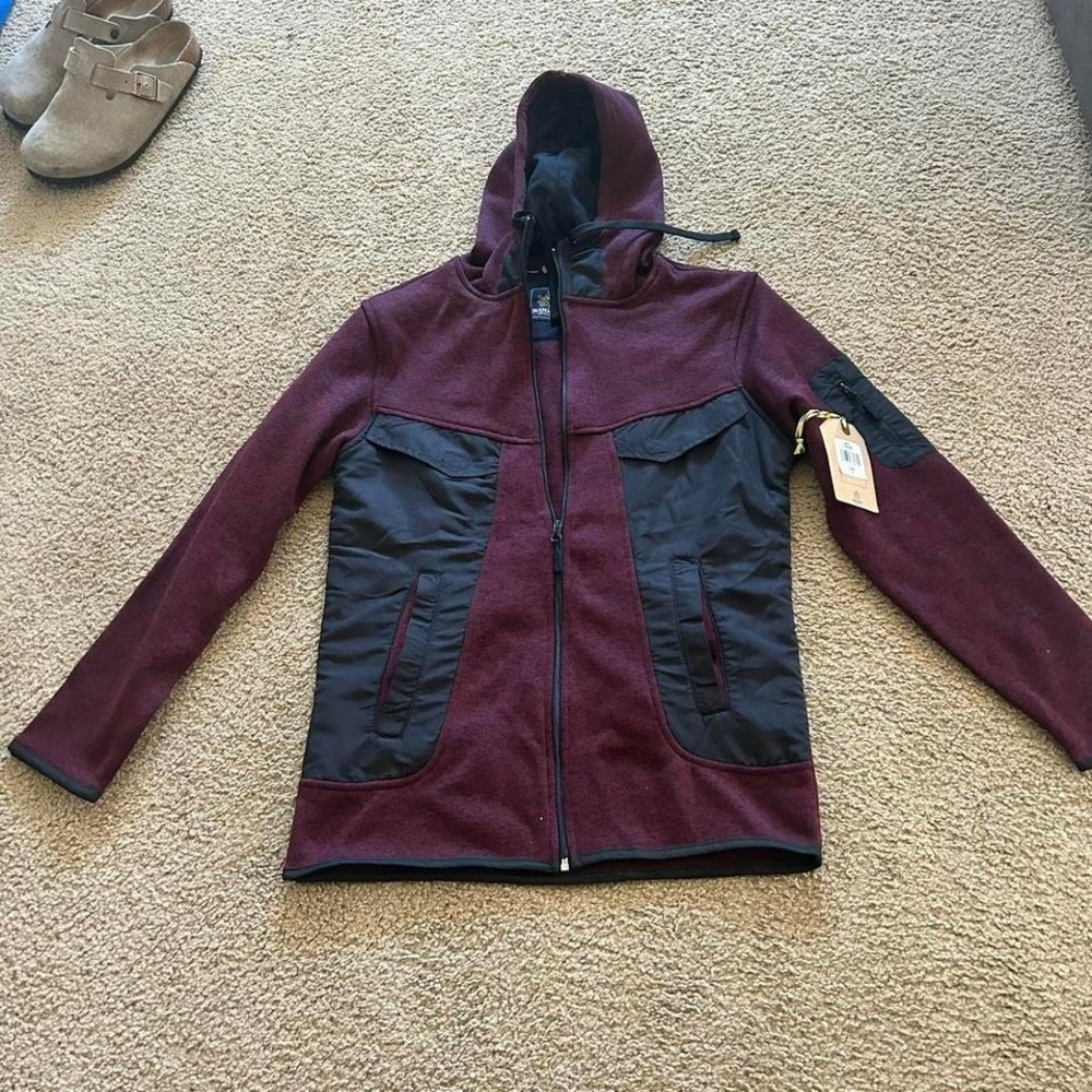 Brand new Rugby University burgundy jacket Size S‎
